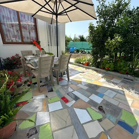 Flower's Guest house
